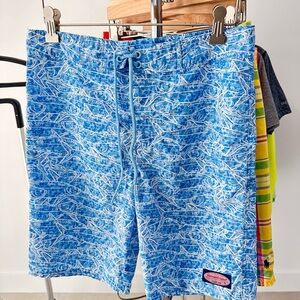 Vineyard Vines Boys swim trunks